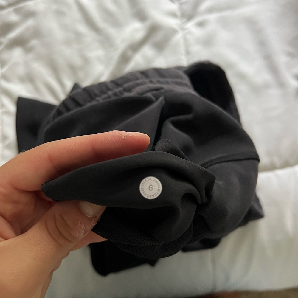 Lululemon Soft Stream High Rise Short 4” - Picture 6 of 6